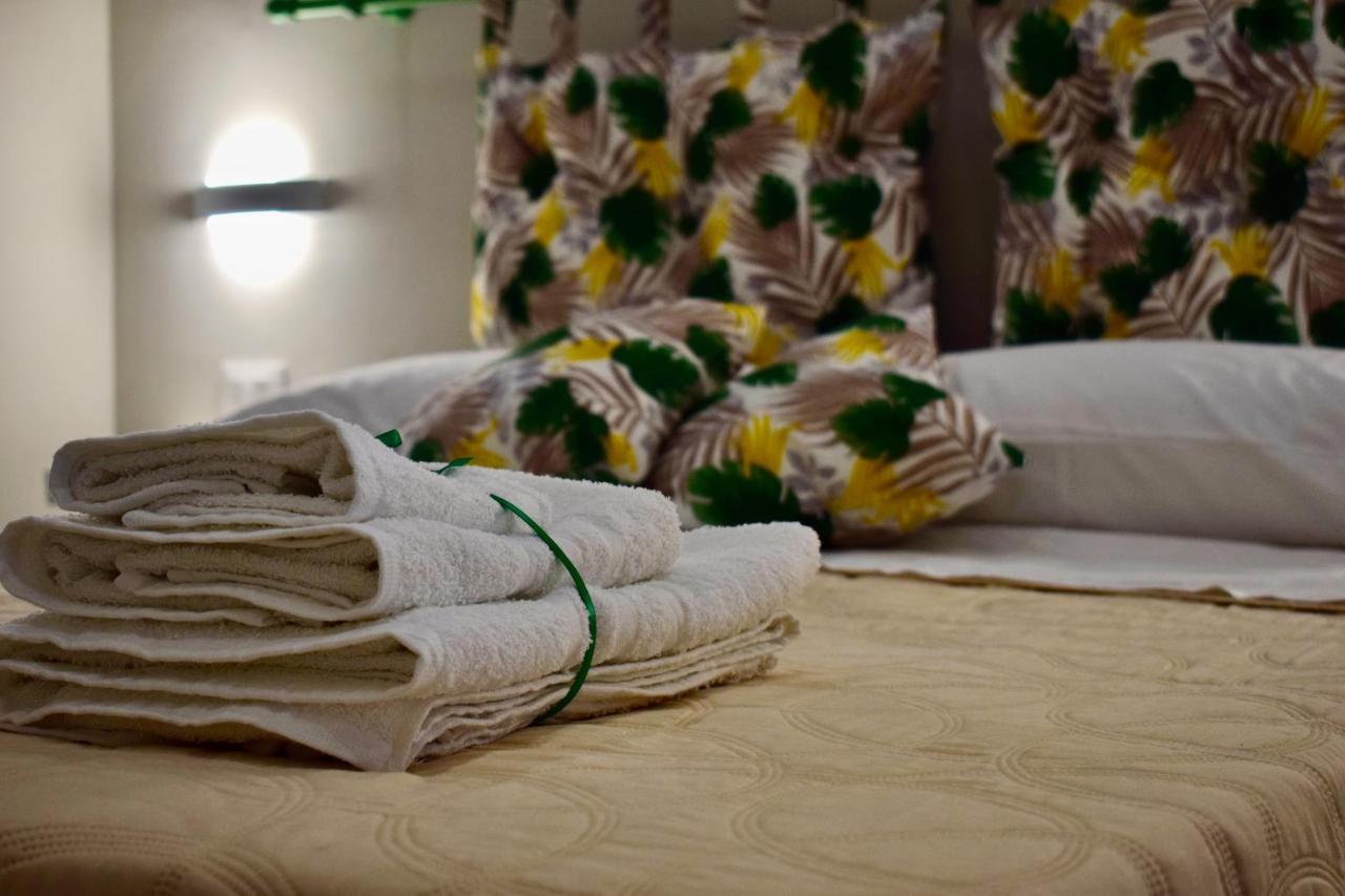 La Casa Dei Leoni Di Sicilia Apartment ปาแลร์โม ภายนอก รูปภาพ