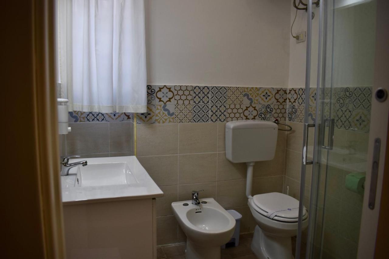 La Casa Dei Leoni Di Sicilia Apartment ปาแลร์โม ภายนอก รูปภาพ