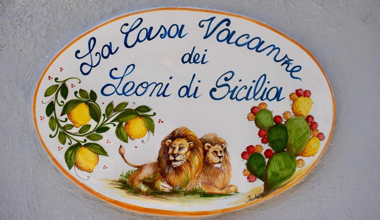 La Casa Dei Leoni Di Sicilia Apartment ปาแลร์โม ภายนอก รูปภาพ