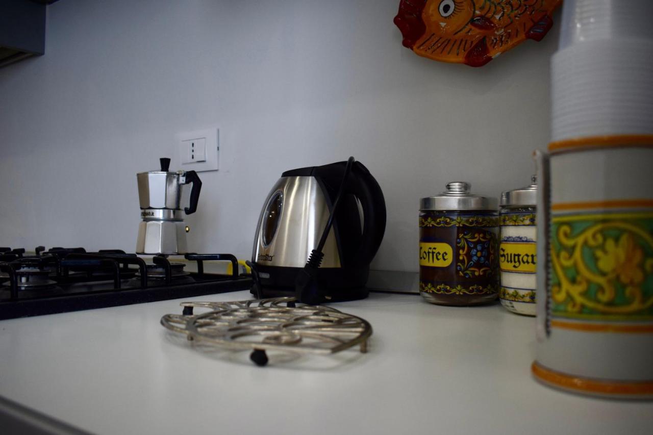 La Casa Dei Leoni Di Sicilia Apartment ปาแลร์โม ภายนอก รูปภาพ