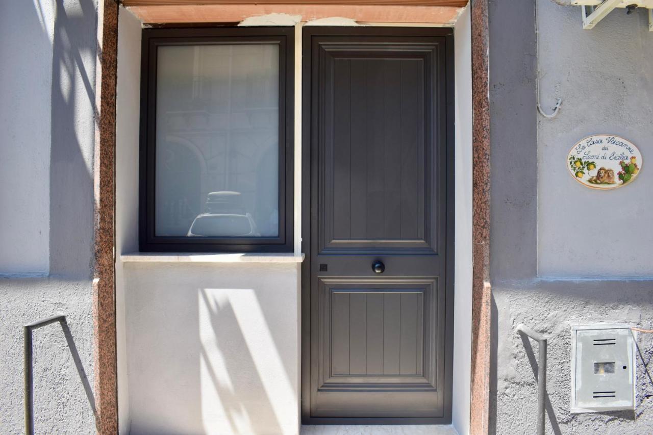 La Casa Dei Leoni Di Sicilia Apartment ปาแลร์โม ภายนอก รูปภาพ